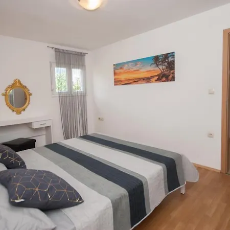 Apartments St. Lucia Kastela Exterior photo