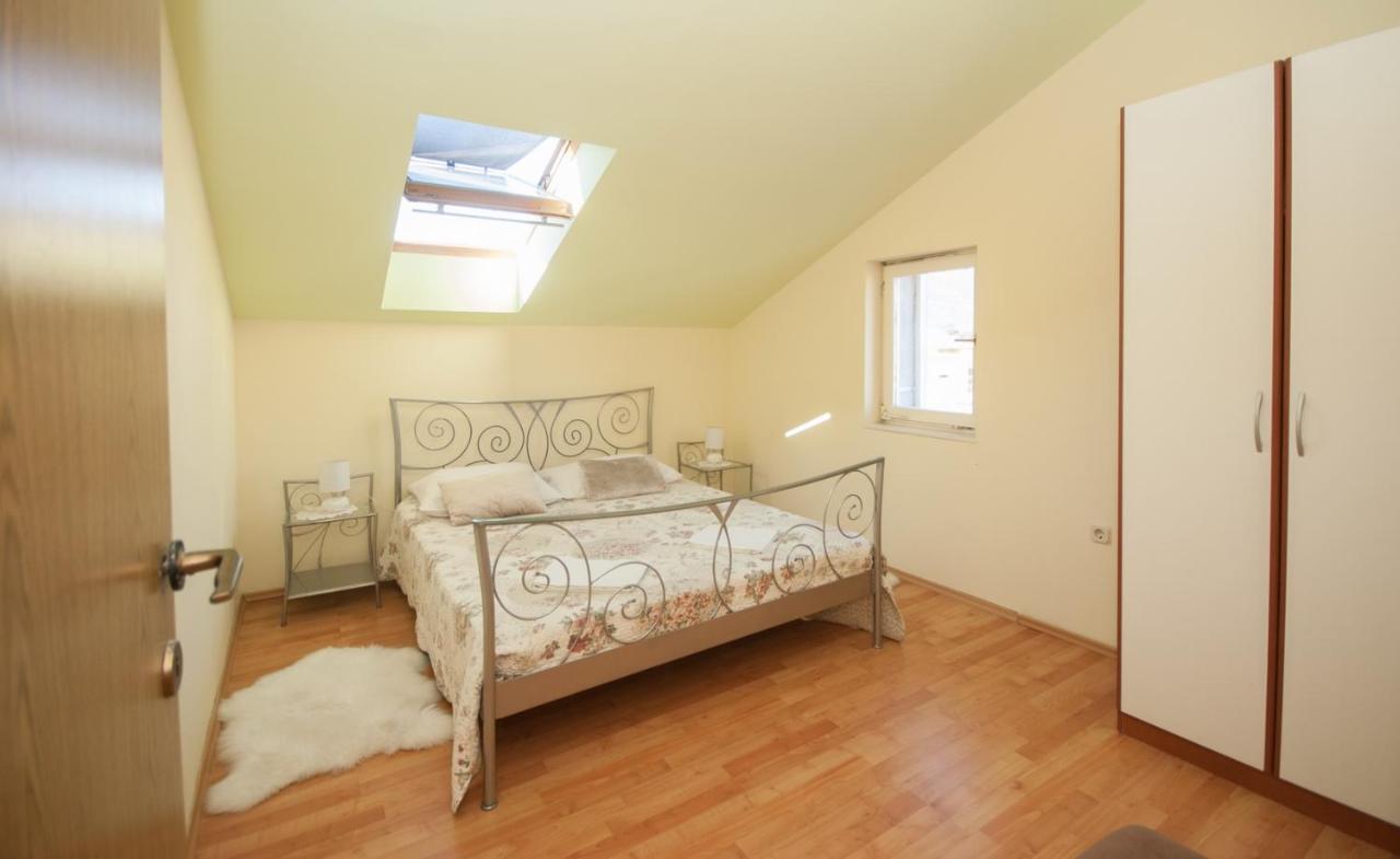 Apartman St. Lucia Kaštela