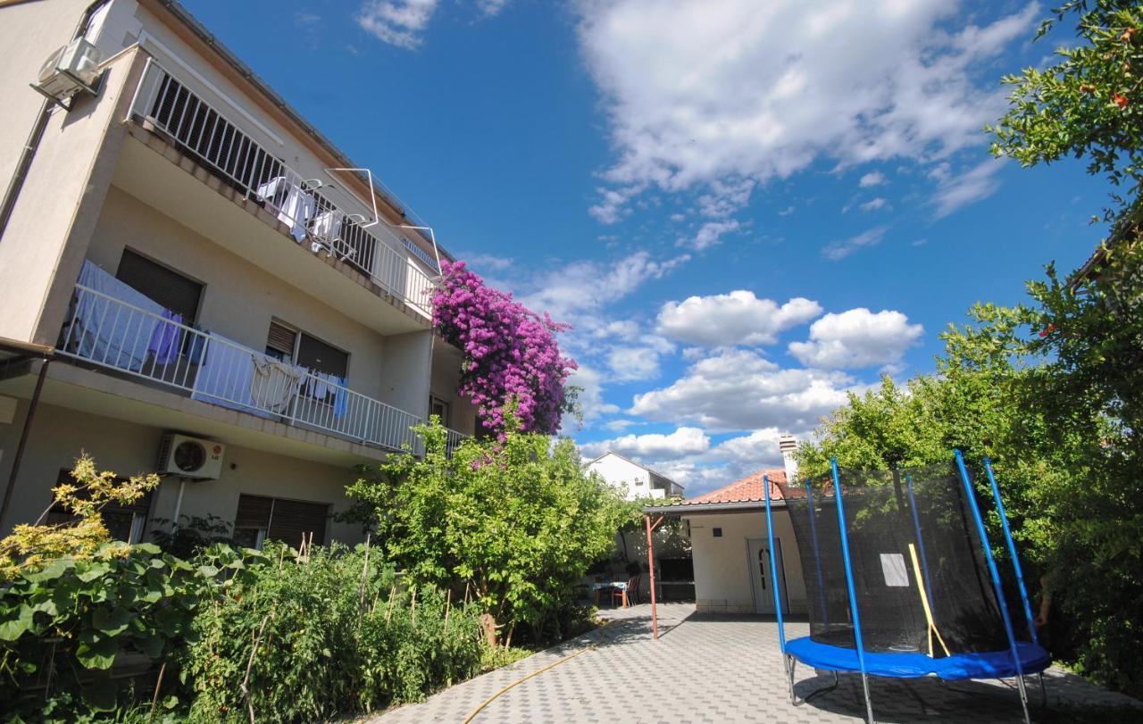 St. Lucia Kastela